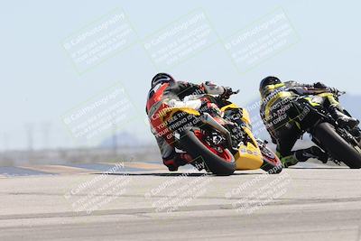 media/Oct-04-2025-CVMA (Sat) [[408bcdd6e4]]/Race 7- Formula 40 MW and LW/